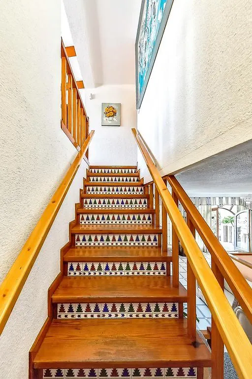 Guest house Las Americas Family Inn Arona